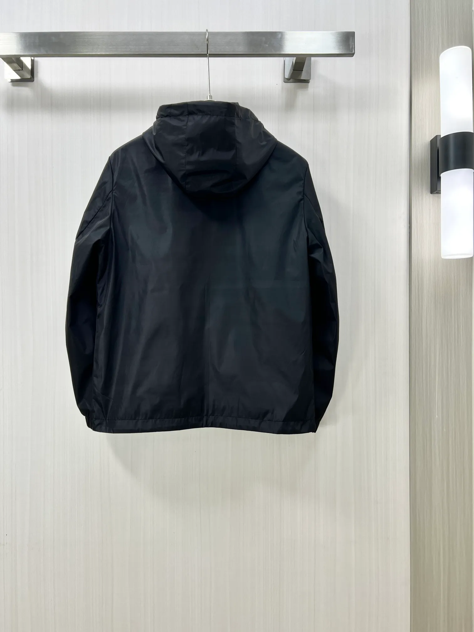 。MONCLER 2026FW ， ， 。 ， 。10 ， ， ， ， 。 ， ， ， ， ， ！ ， ， ， ， 。 ， ， ， 。 ， ！ ， Classic ！ ， ， ， 。 ， 。 HS。Sizes：M-3XL
